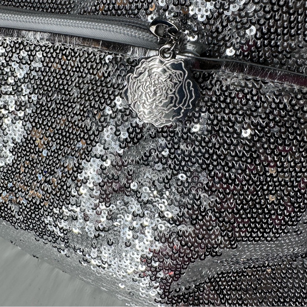 Joan Boyce Silver Sequin Weekender Travel Bag Glam Overnight NWT - Picture 9 of 16